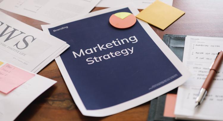 Estratégia de marketing para atrair clientes
